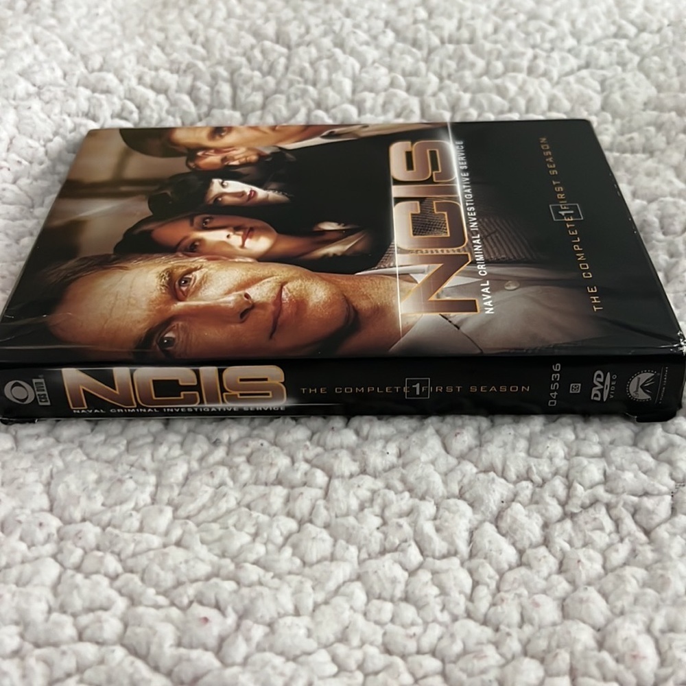 NCIS Complete First Season DVD Box Set - Picture 4 of 4